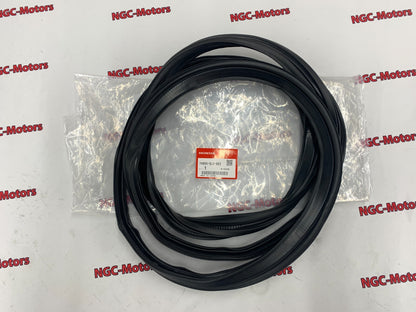 Honda Acura Genuine NSX NA1 NA2 Trunk Lid Weatherstrip Seal 74865-SL0-003 OEM